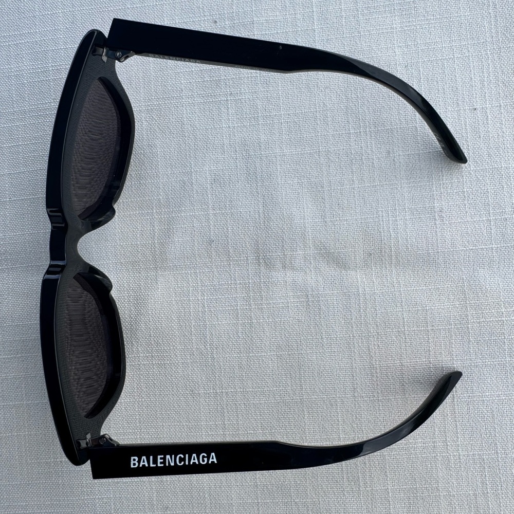 Balenciaga Wayfarer Sunglasses - Picture 5 of 15